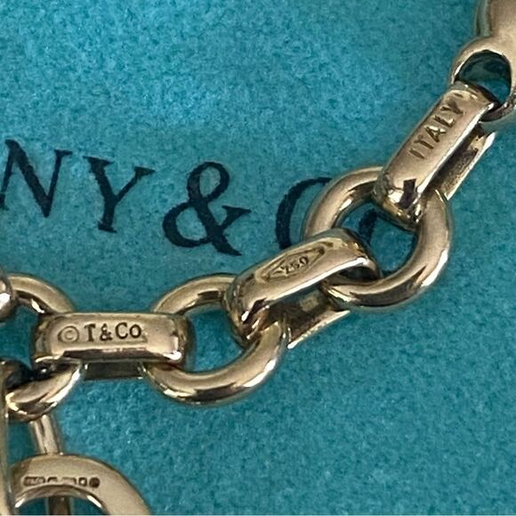 Tiffany & Co. 18K Return To Tiffany Heart Tag Bracelet 19g w/ Case, Box, Dustbag - Picture 8 of 14